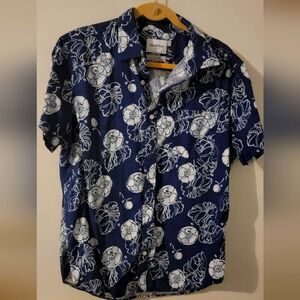 Mens button shirt